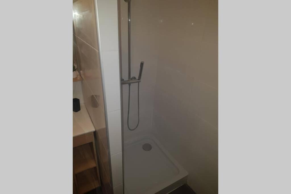 Petite Maison Au Calme Lägenhet Macey  Exteriör bild